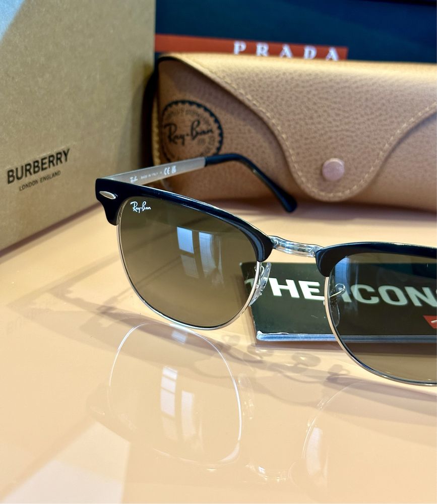 Слънчеви очила Ray-Ban CLUBMASTER METAL RB3716