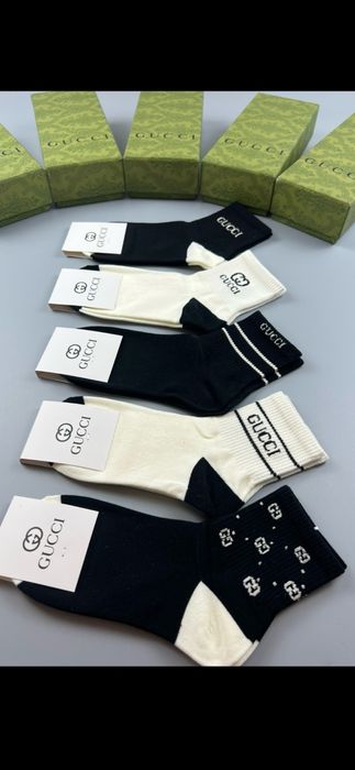 Șosete Gucci model 2026(prețul este ptr o pereche)