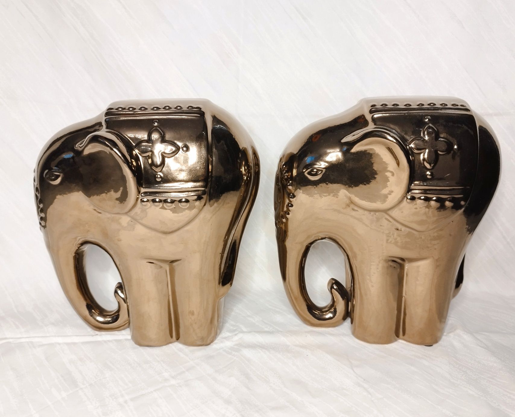 Figurine decorative "Elefanți Africani" Colecția Leonardo, ceramica