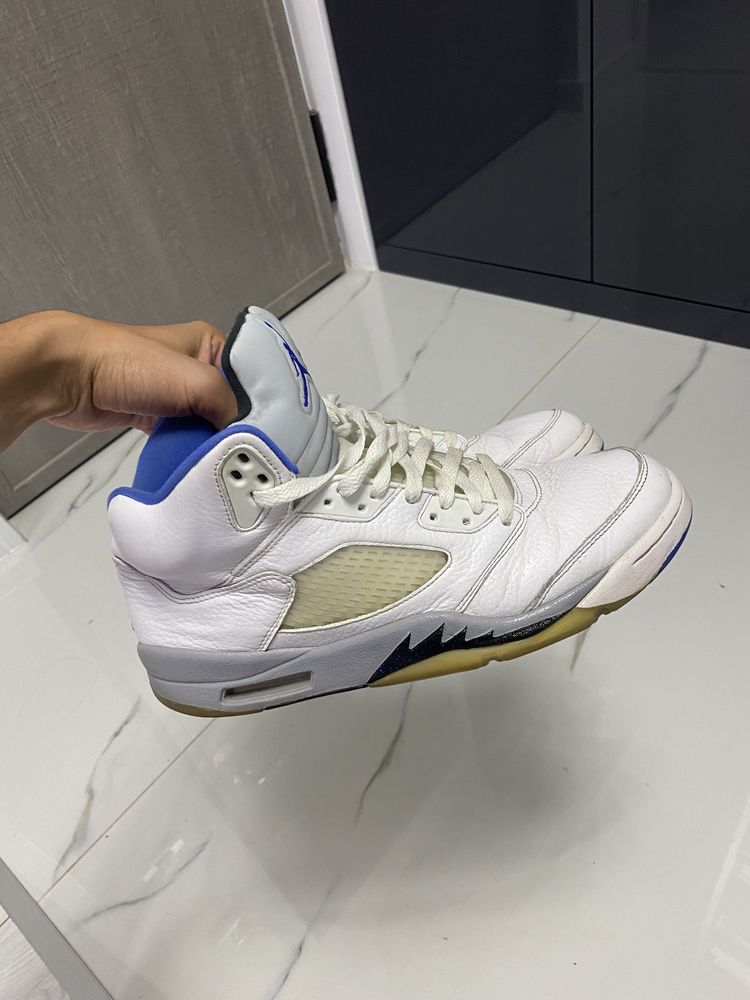 Vand sneakersi jordan 5 Retro