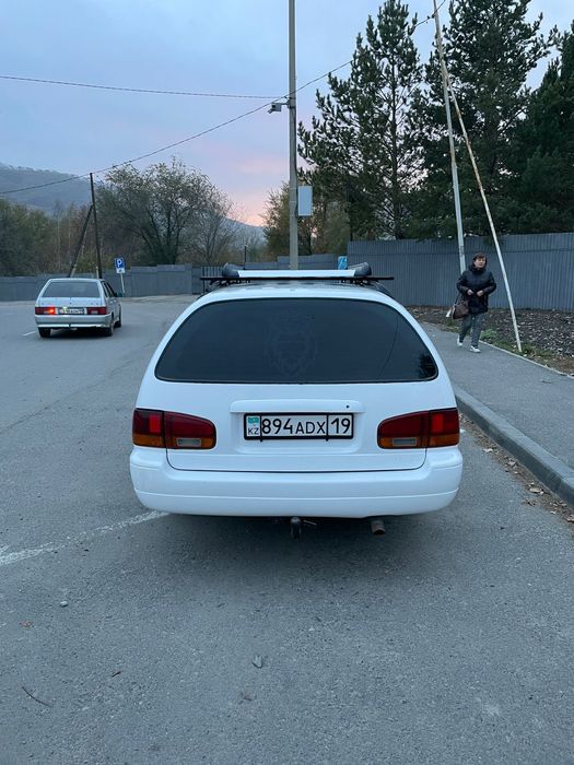 Тайота  Камри   2 .2