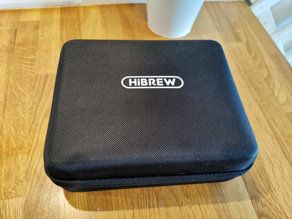 Продавам преносима кафе машина 12/220v Hibrew