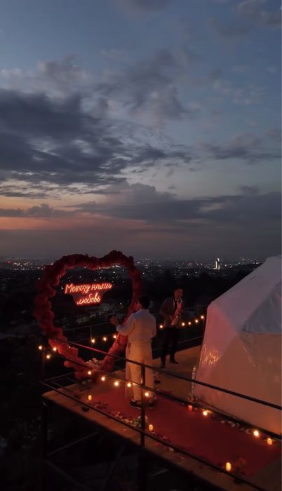 Глэмпинг с шикарным видом на город