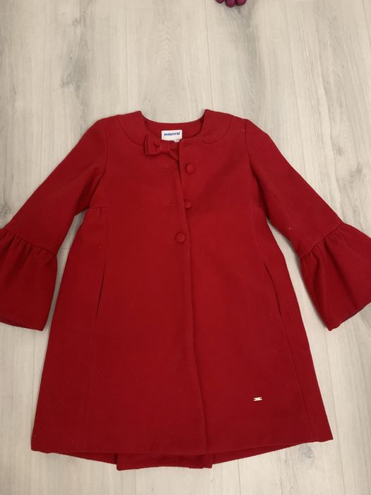 Palton Fetite Mayoral