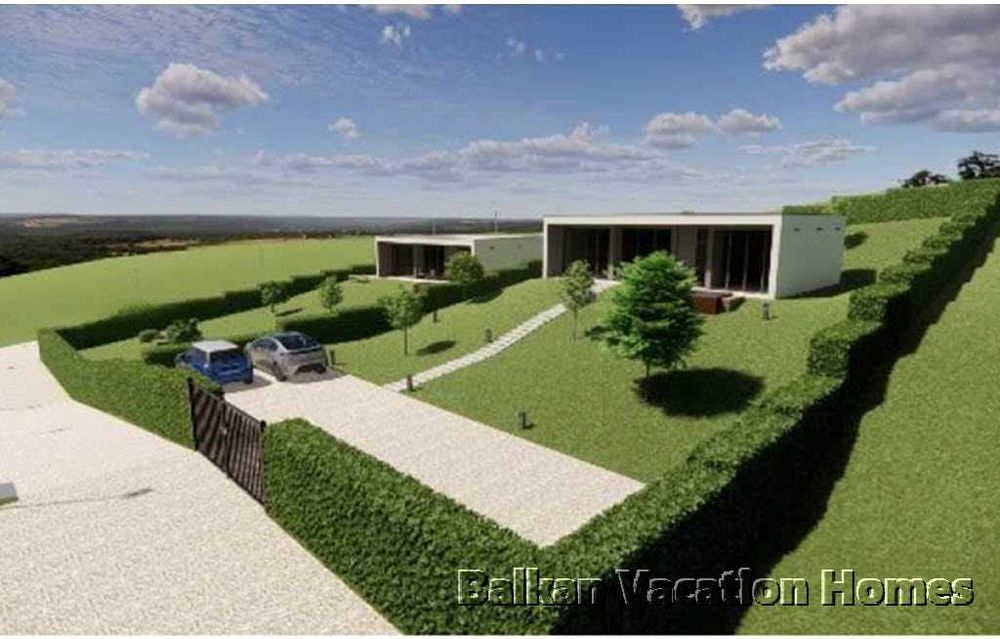 Нова, нискоенергийна къща на 4 км от Албена