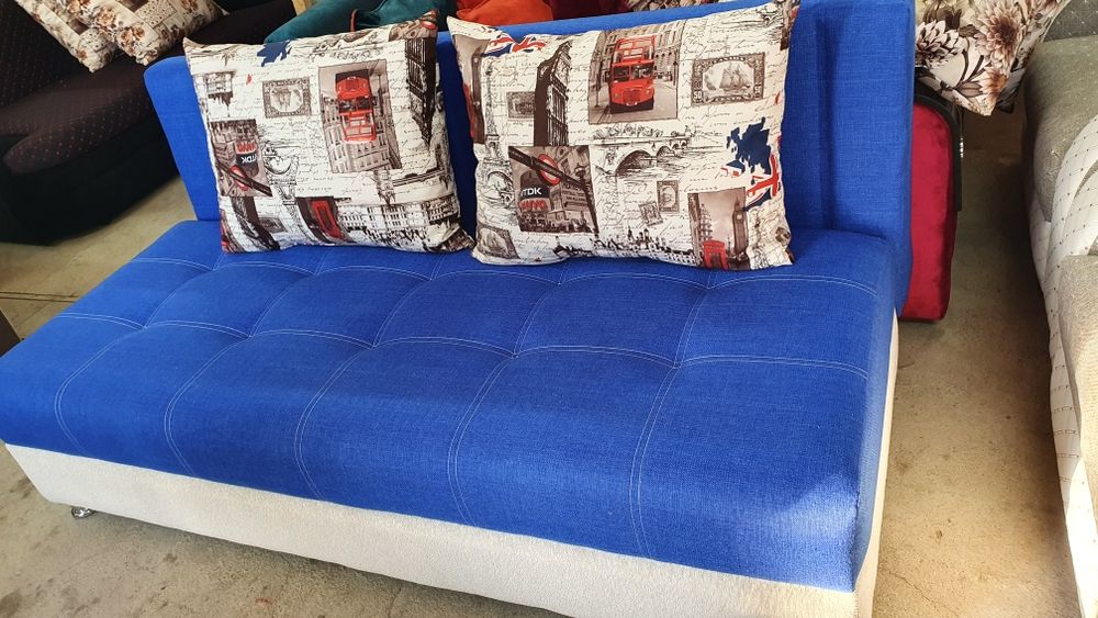 Тахты  размеры разные в наличии и на заказ