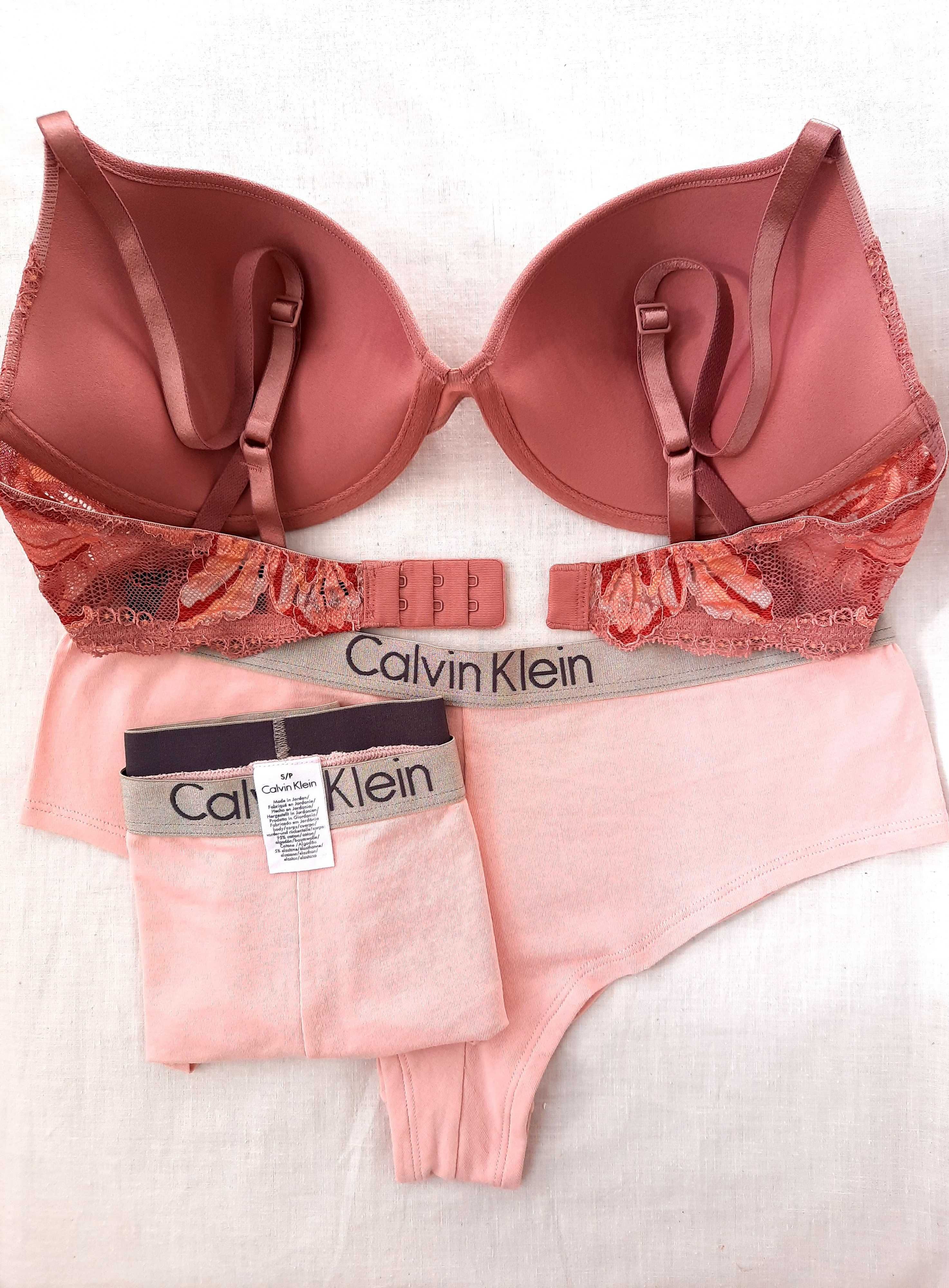 Calvin Klien  сутиени