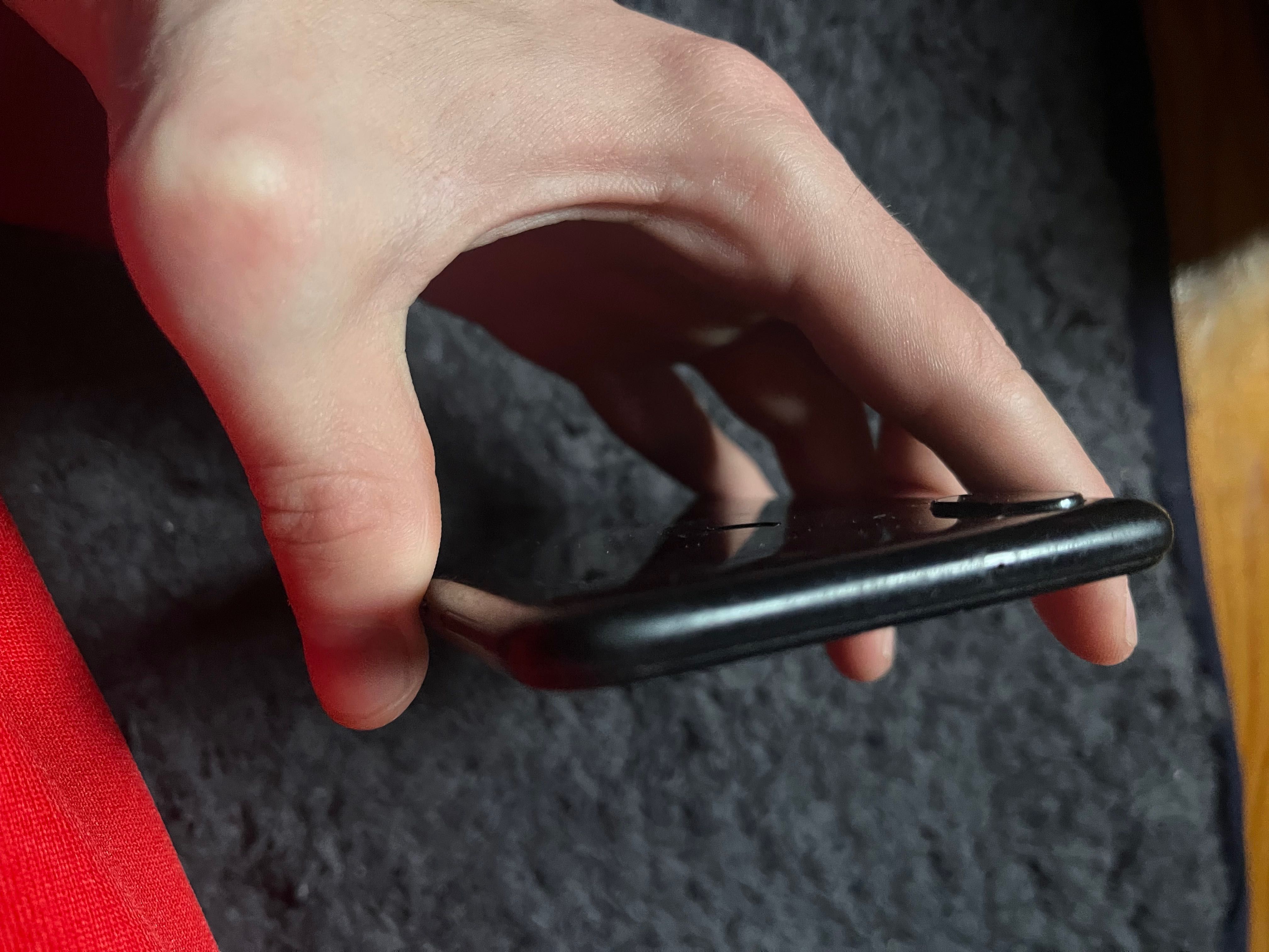 Samsung Galaxy A10s много запазен
