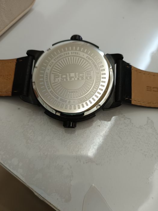 Ceasuri POLICE două culori maro și roșu