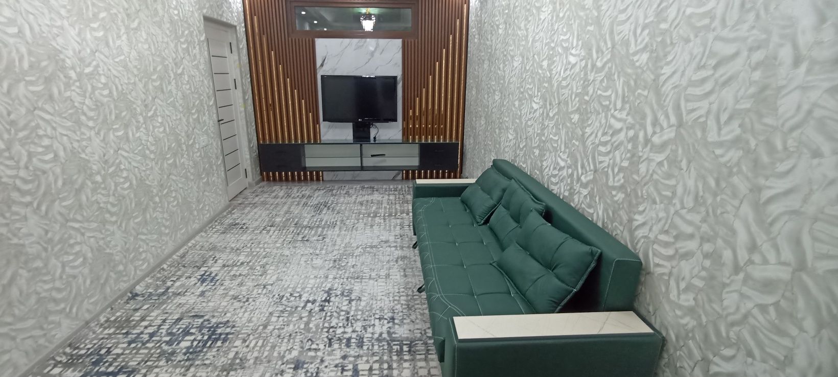 BEZMAKLER KVARTIRA Xon saroy brendi ostidagi 2xonali yevroremont