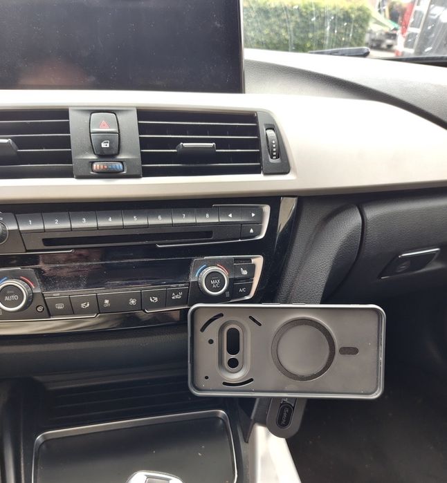 BMW F3X Magsafe стойка за телефон