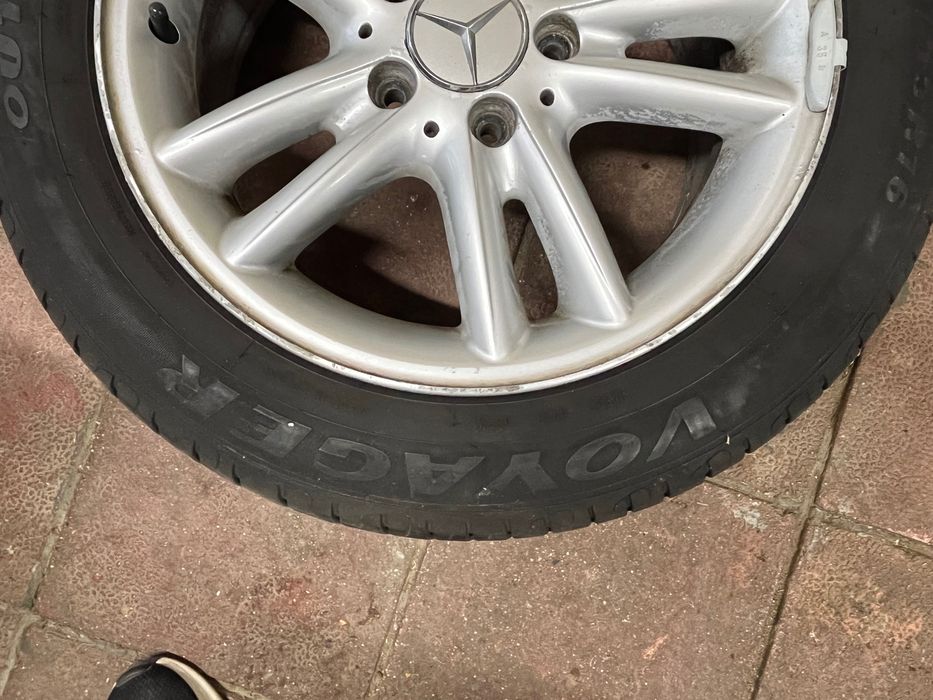 Оригинални джанти за Мерцедес със зимни гуми