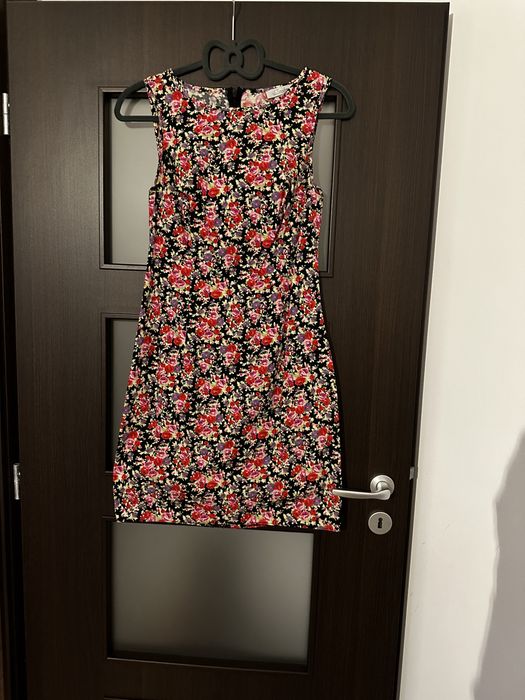 Rochie potrivita pentru XS-S