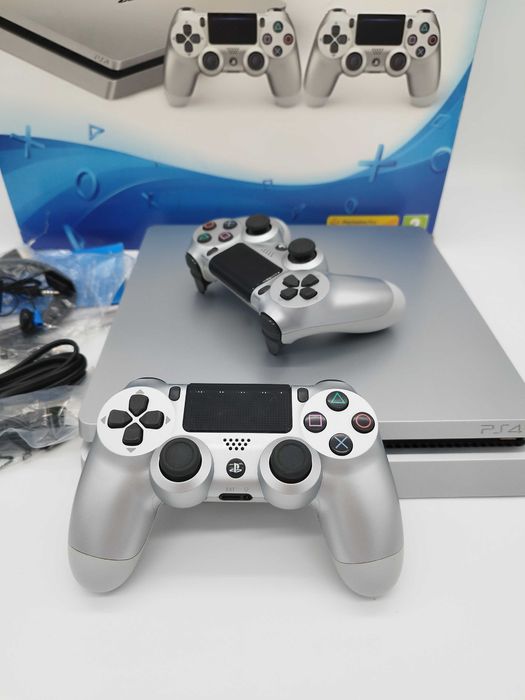 [ps4] PlayStation 4 Slim 500GB Silver Edition/ с 2 контролера