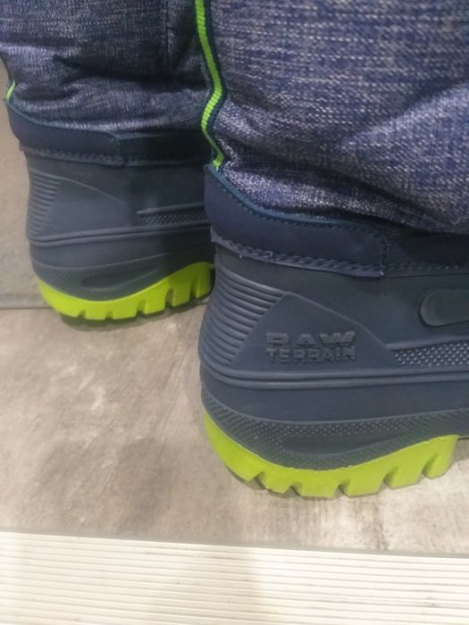 Нови ботуши  38 номер