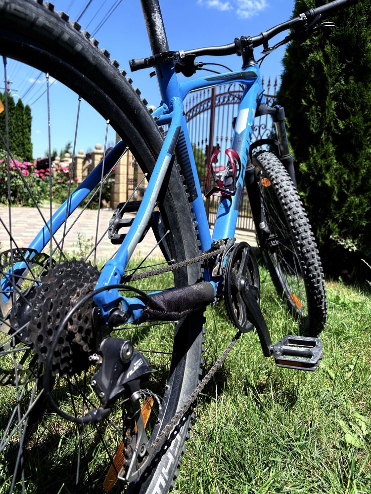 Giant Atx 27.5 M