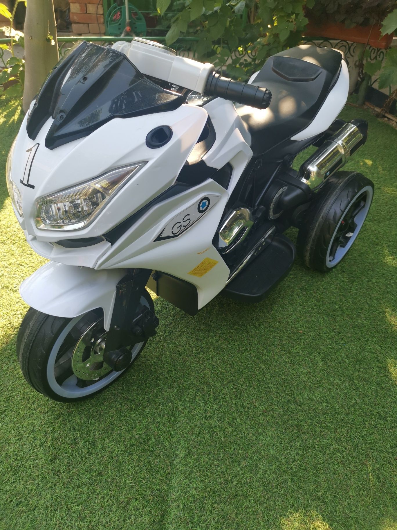 Motociclete copii și haverbord la pachet