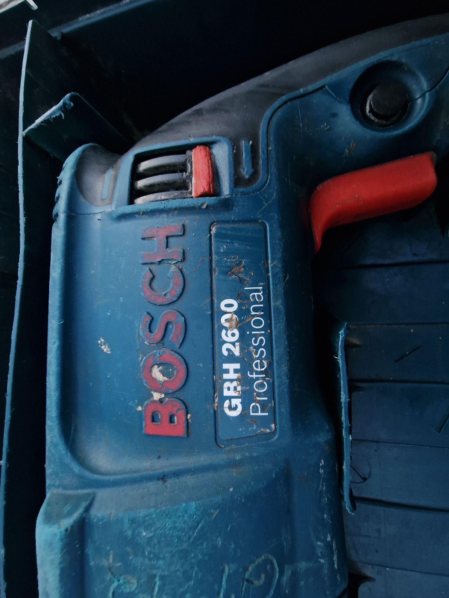 Перфоратор Bosch GBH 2600