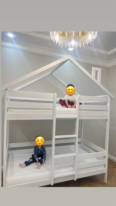 Двухъярусная кровать