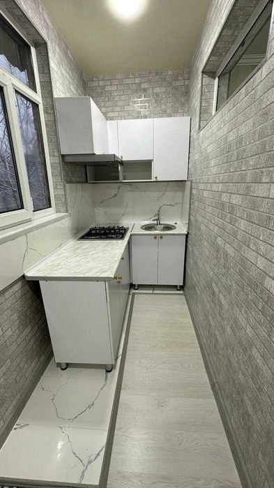 Продаётся 3х комн. квартира Чиланзар 17 квартал. Бучеон университет