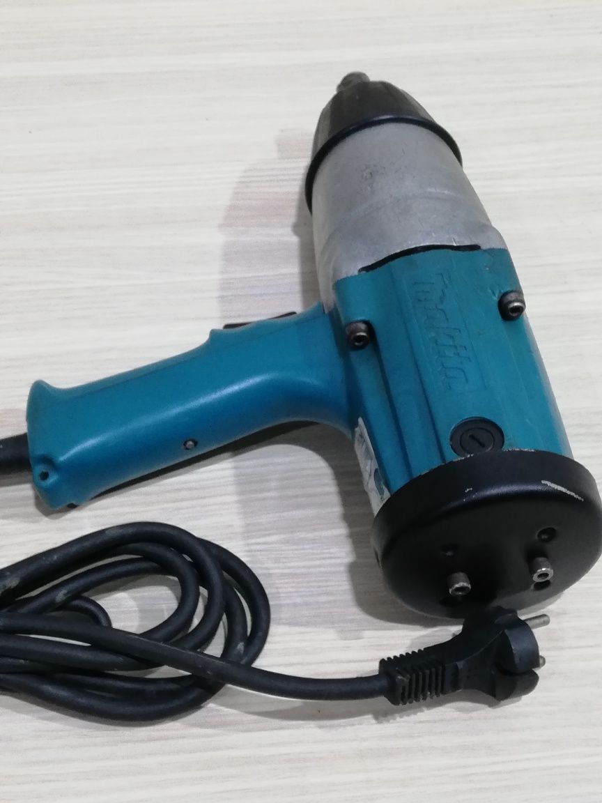 Impact 3/4 Makita 6906