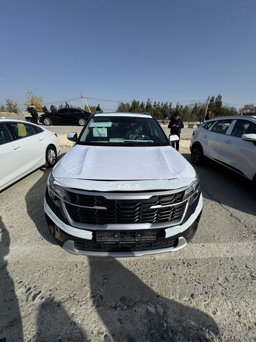 Kia Seltos 1 pozitsiya