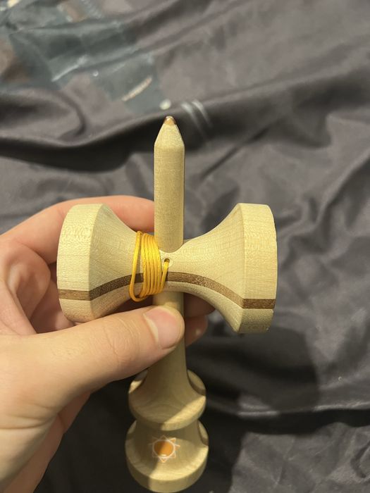 kendama sol zobens Costa