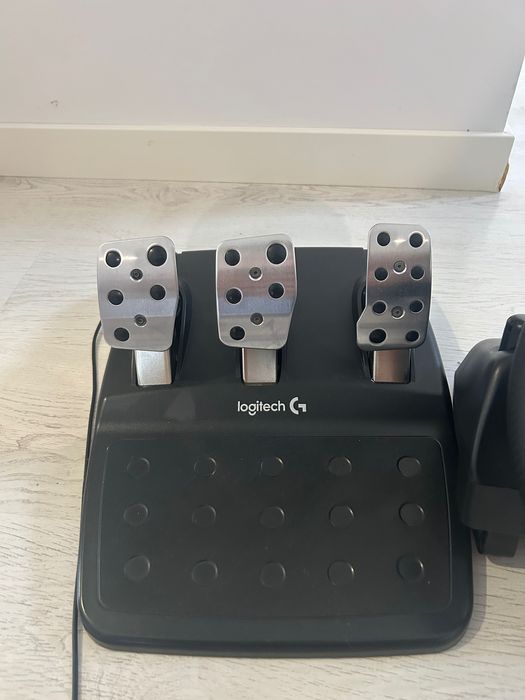 Logitech g29 + педали