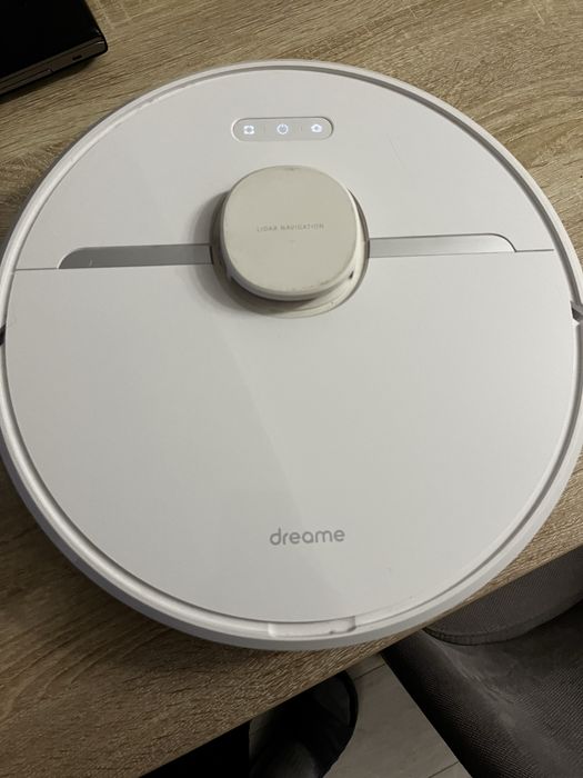 Aspirator robot dreame D9