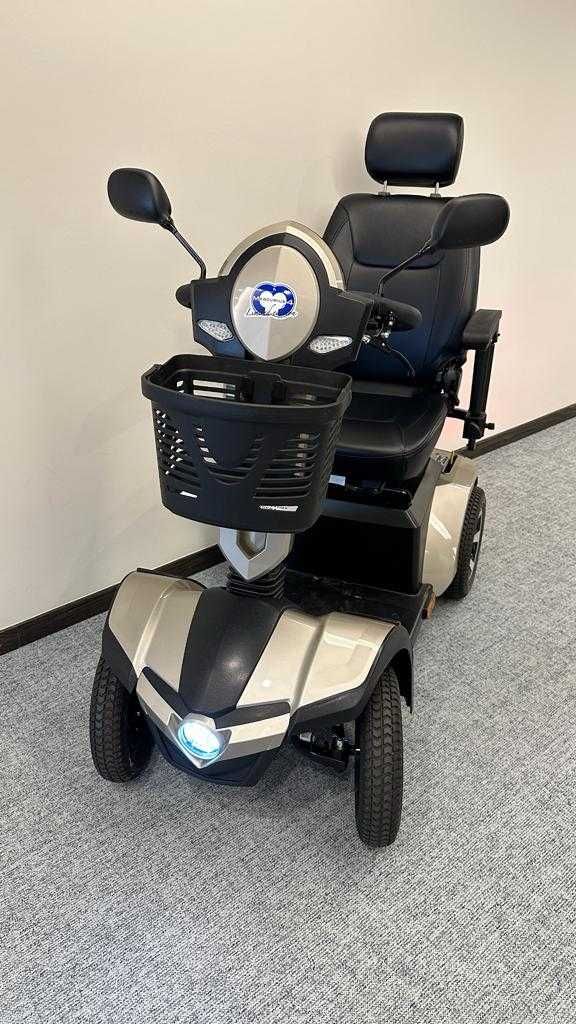 Scooter, cărucior electric, mobilitate redusa / handicap locomotor