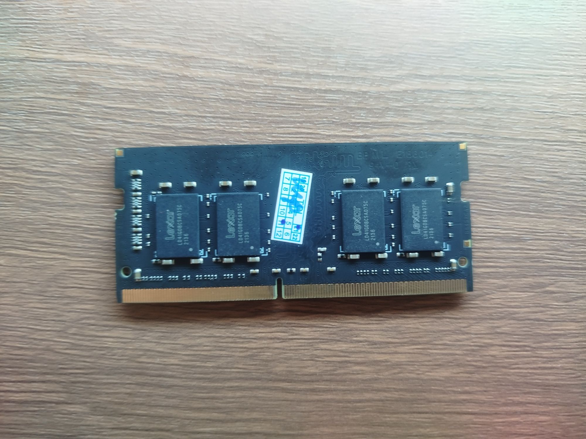 lexar 8gb 1Rx8 PC4-2666v-SA2