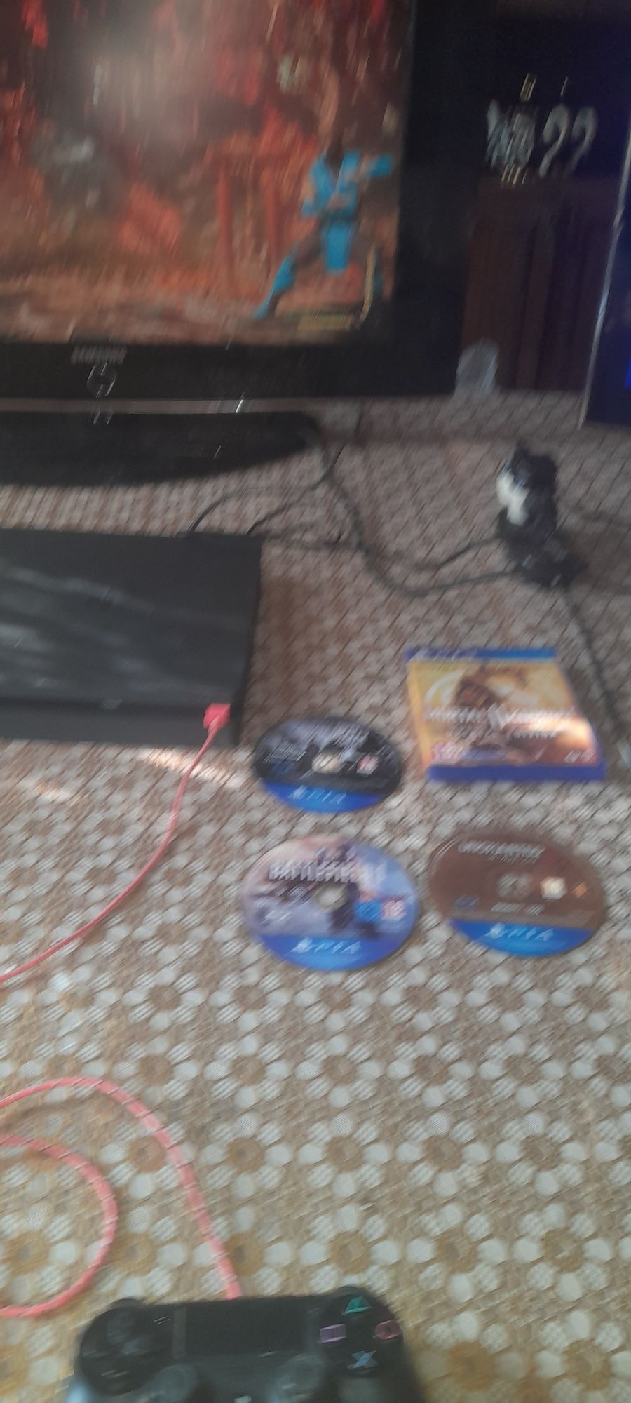 Плайсташен 4 слим 1tb Ps4 playstation slim 1tbholati juda yaxshi