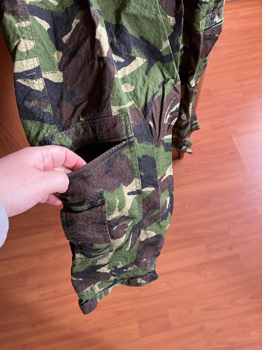 Combinezon camuflaj armată