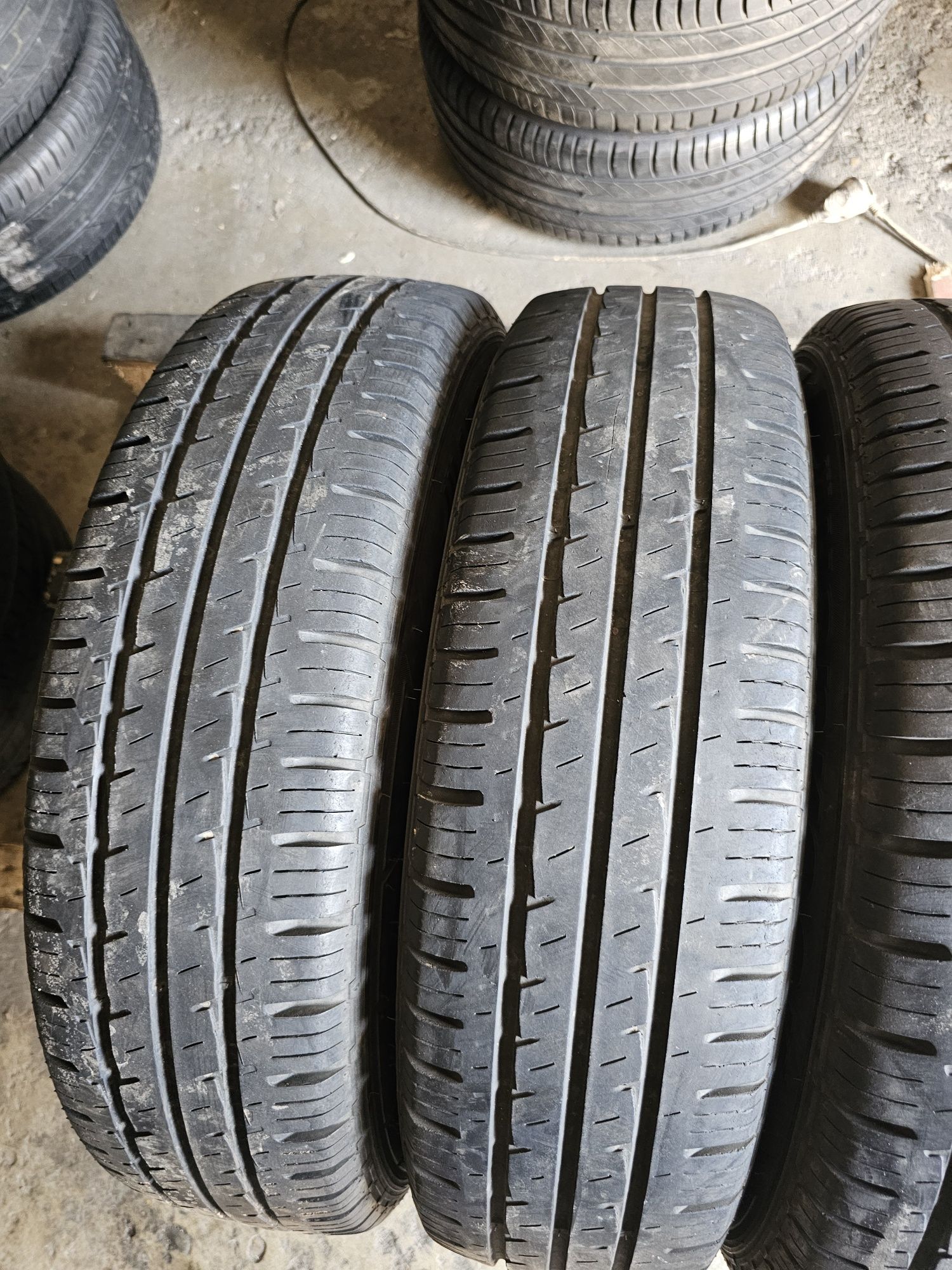 4 anvelope vara 185 75 16C Hankook