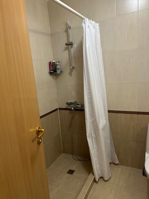 Дава се под наем Тристаен апартамент в София, Стрелбище - 100 кв.м за 790 € - Снимка #9