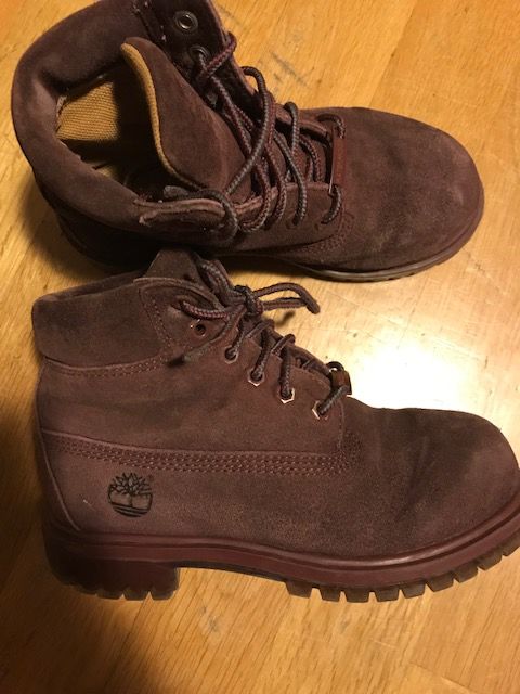 Боти Camper, обувки Carlo Fabiani, Converse, Timberland