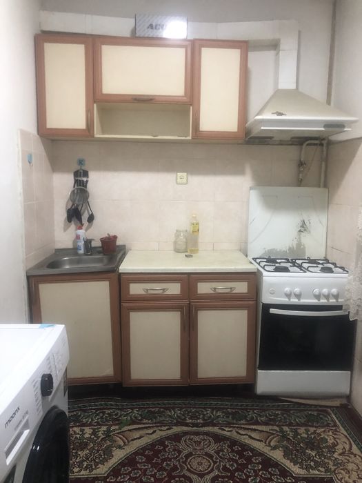 Сергели 1 5метро срочно сдаётся 1 комнатная квартира