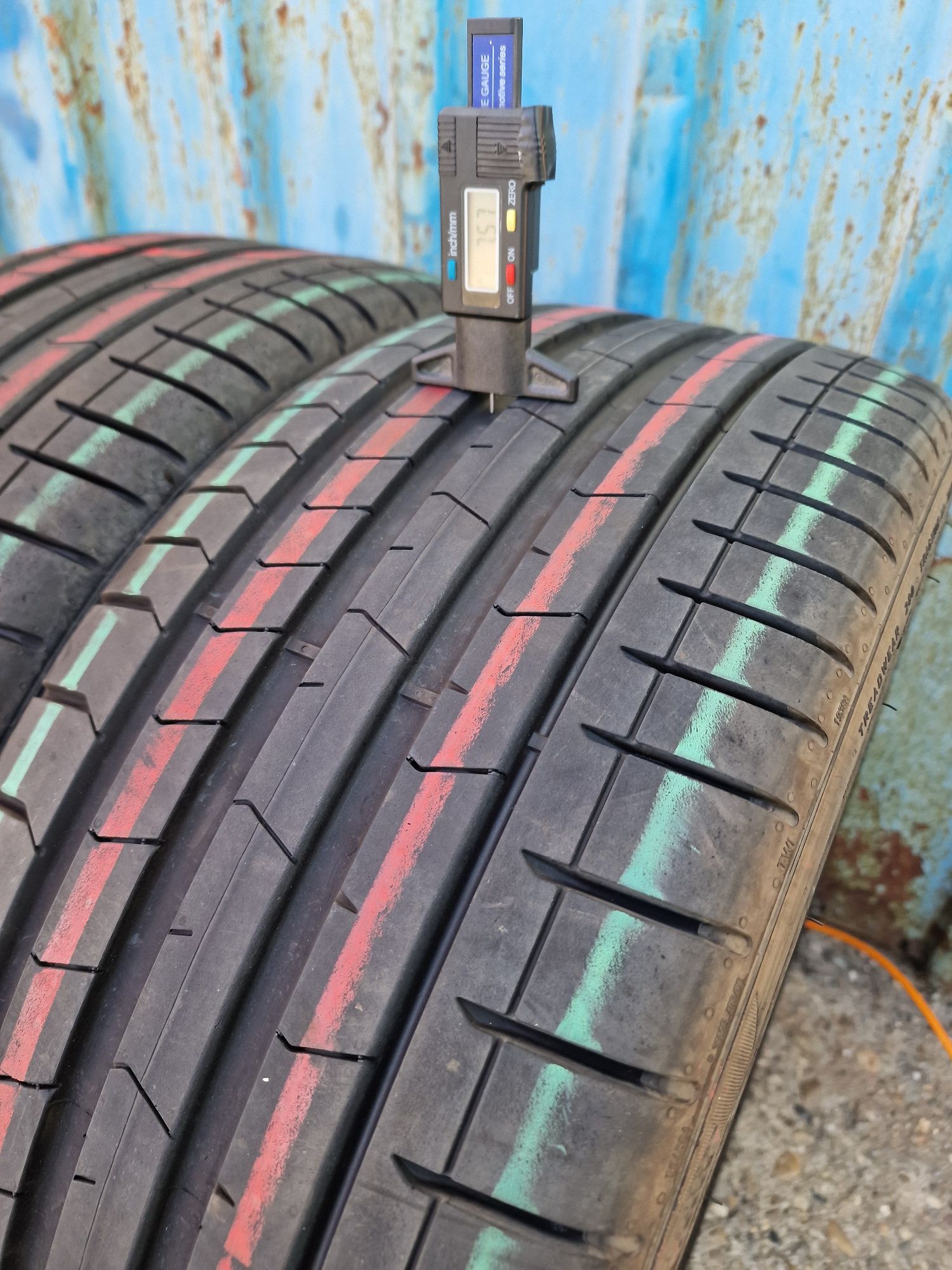 Anvelope Vară 235.40.20 Pirelli An 2022 Profil Ca NOI 7,5 mm grosime