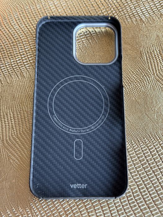 Iphone 16 Pro Max husa kevlar Vetter