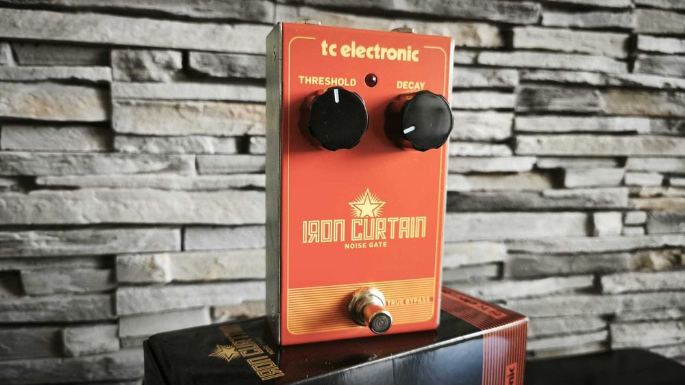 Pedala chitara electrica efect TC Electronic Iron Curtain Noise Gate