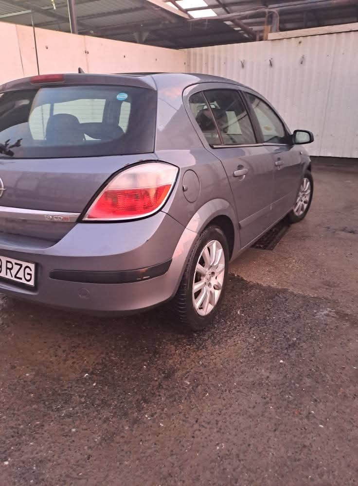 De vânzare Opel astra h