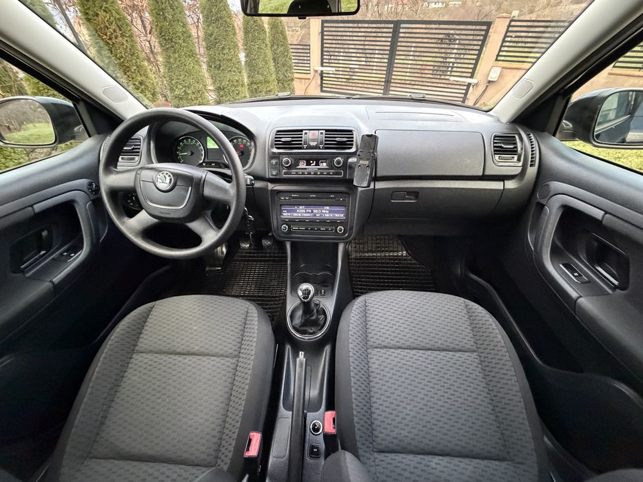 Skoda fabia 1.6 tdi euro 5/ climatronic / incalzire scaune