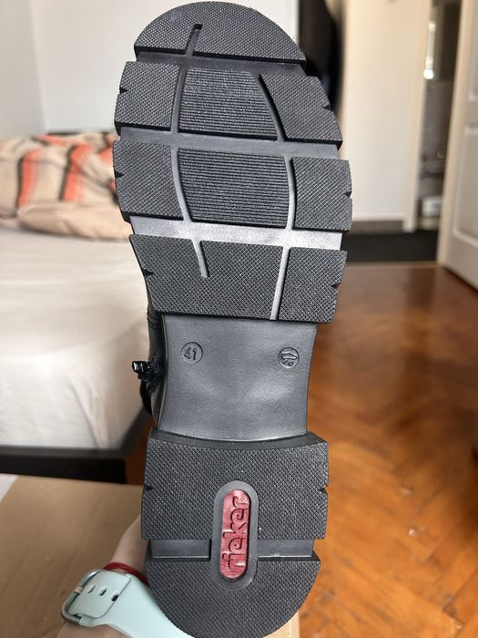 Bicanci noi, Rieker, 26 cm