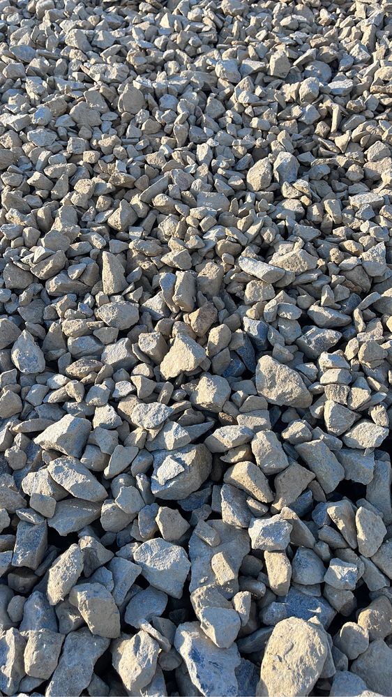 Piatră  concasată 0-63 de vanzare,nisip,sorturi!