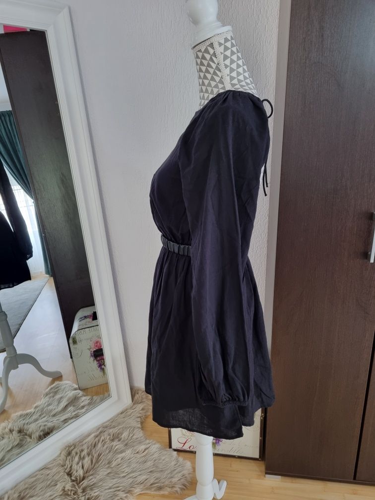 Rochiță de vară cu spatele gol (mar.XS)