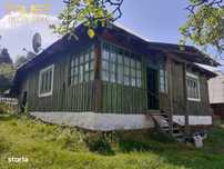 Casa de Vanzare cu teren de 5700mp, sat Rogojel
