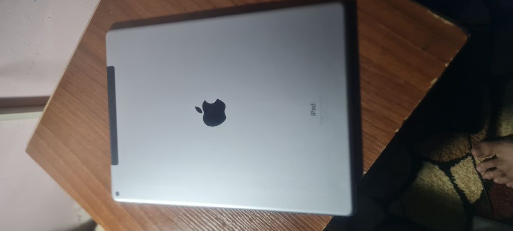 ipad pro 12.9 1 versiya 128