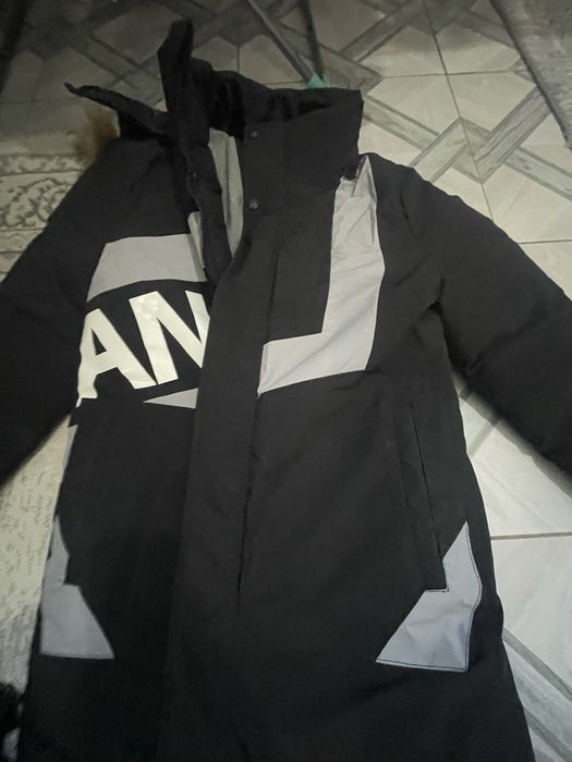 зимный куртка россиядан алынган 7 мын рубльге