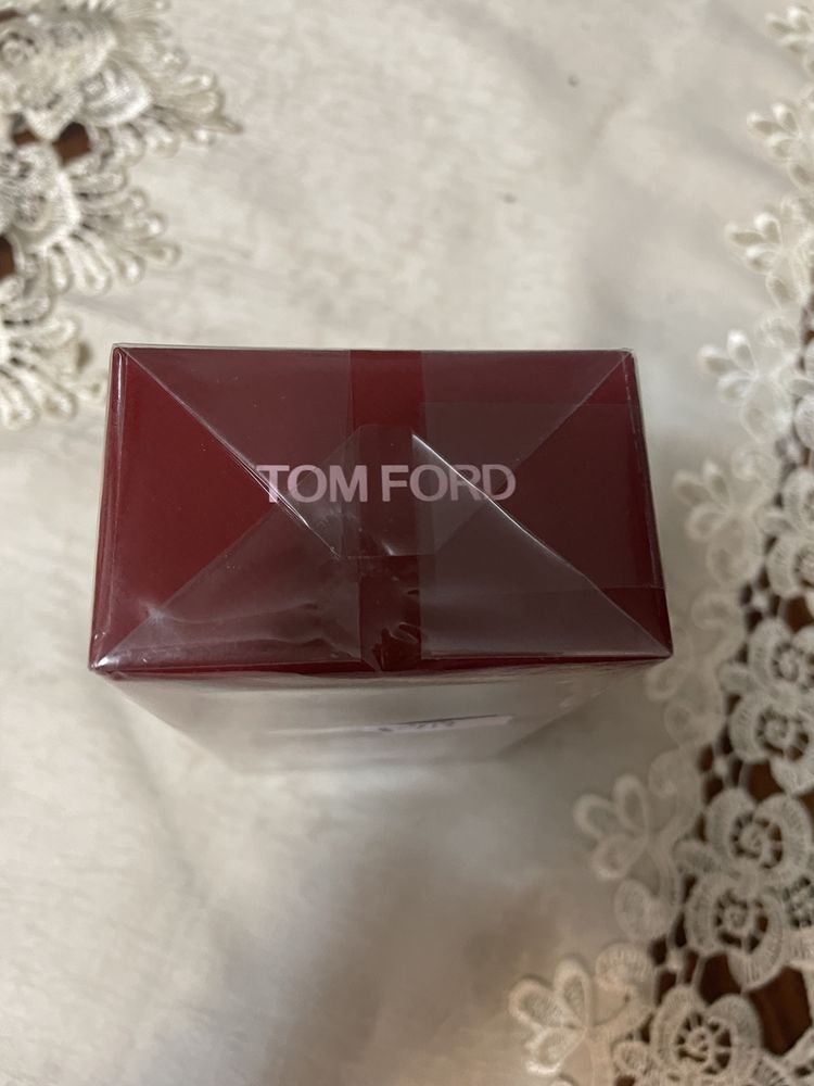 tom ford electric cherry