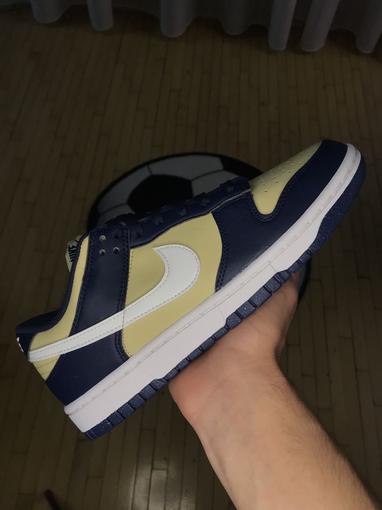 Nike Dunk Low Midnight Navy and Gold marimea 39